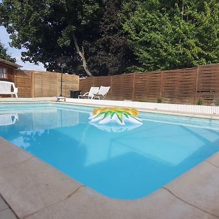 Studio Meuble Avec Piscine Partagee La Ferte-Gaucher Екстер'єр фото